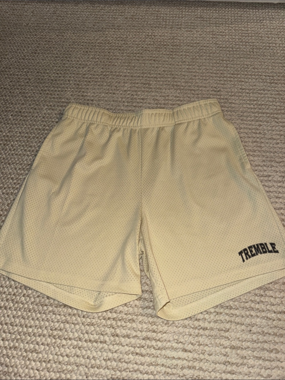 Tremble shorts
